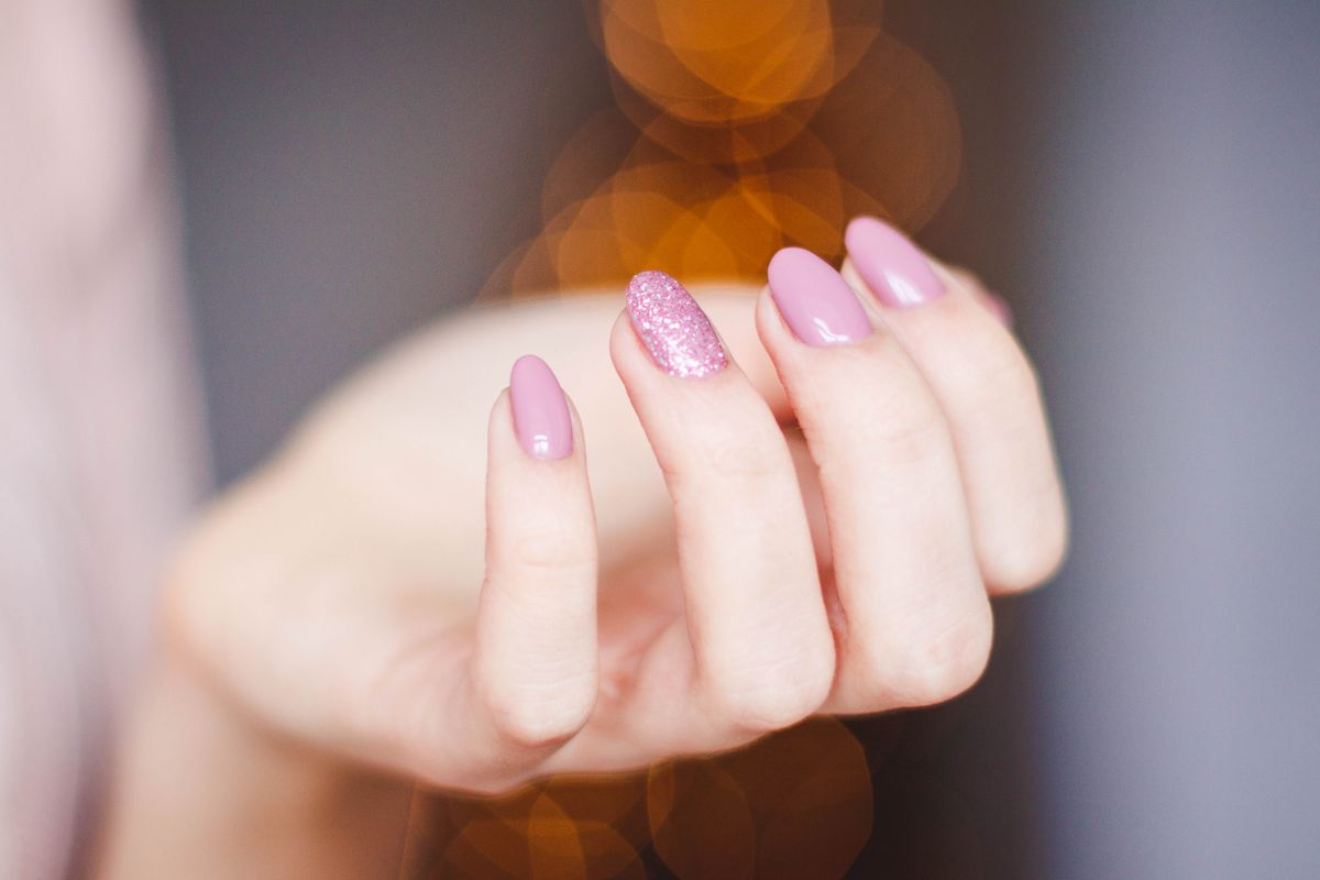 Nail styling detail work